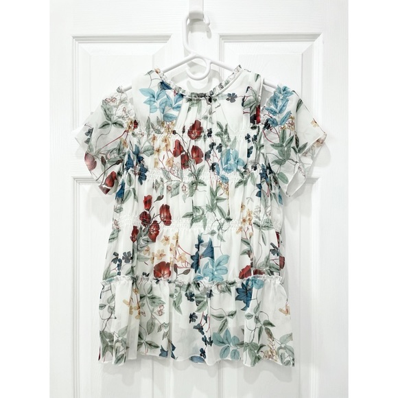 Willow & Clay Cold Shoulder Floral Top - Picture 3 of 13